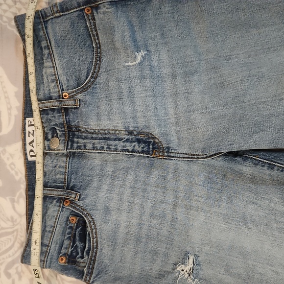 Daze Distressed jeans in great condition! - Picture 10 of 12